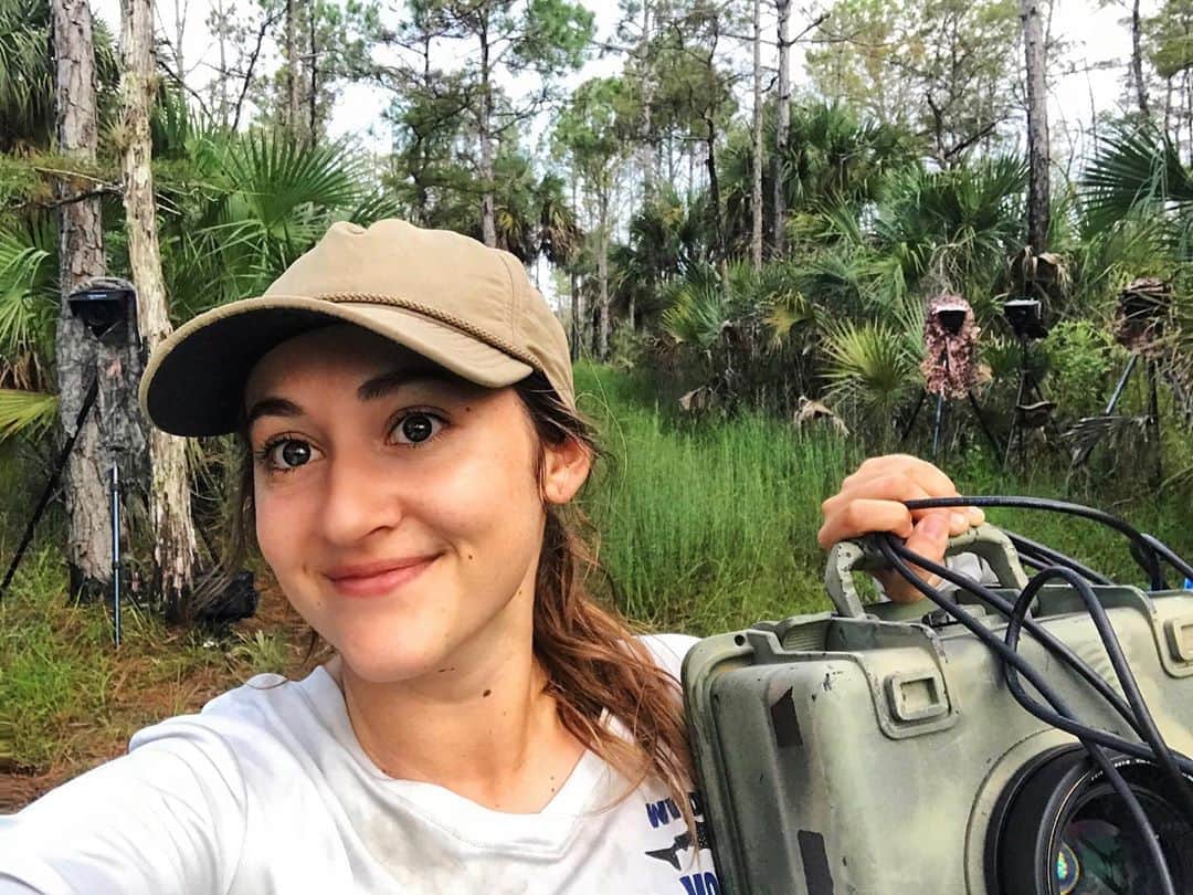 National Geographic Creativeさんのインスタグラム写真 - (National Geographic CreativeInstagram)「How many camera traps can you count in this photo? This is @malia_byrtus - field program manager for the @pathofthepanther project doing her daily work in the Everglades. Malia is a behind-the-scenes hero managing the network of custom photography and video camera traps deployed throughout the Florida Wildlife Corridor for a #LastWildPlaces partnership with @insidenatgeo (and me @carltonward). Our purpose is to capture elusive animals like the Florida panther and Florida black bear as part of a campaign to inspire the new land conservation needed to keep Florida wild.」9月11日 3時08分 - natgeointhefield