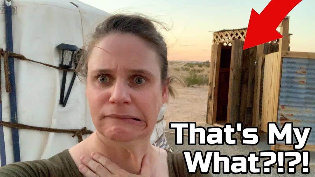アンドリア・バーバーのインスタグラム：「The one where we take a road trip to the desert to star-gaze from a yurt...and I end up delirious from sleeplessness. ⛺️🌵😴 New vlog, link in bio!」