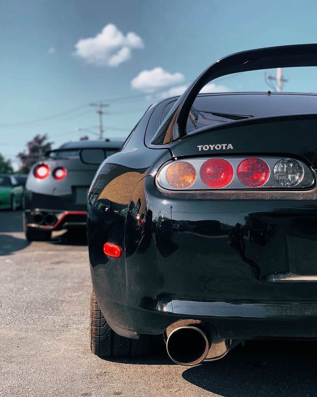 CARLiFESTYLEさんのインスタグラム写真 - (CARLiFESTYLEInstagram)「GTR or Supra? Check out @petrolwerks for more! #carlifestyle #supra #gtr」8月18日 10時57分 - carlifestyle