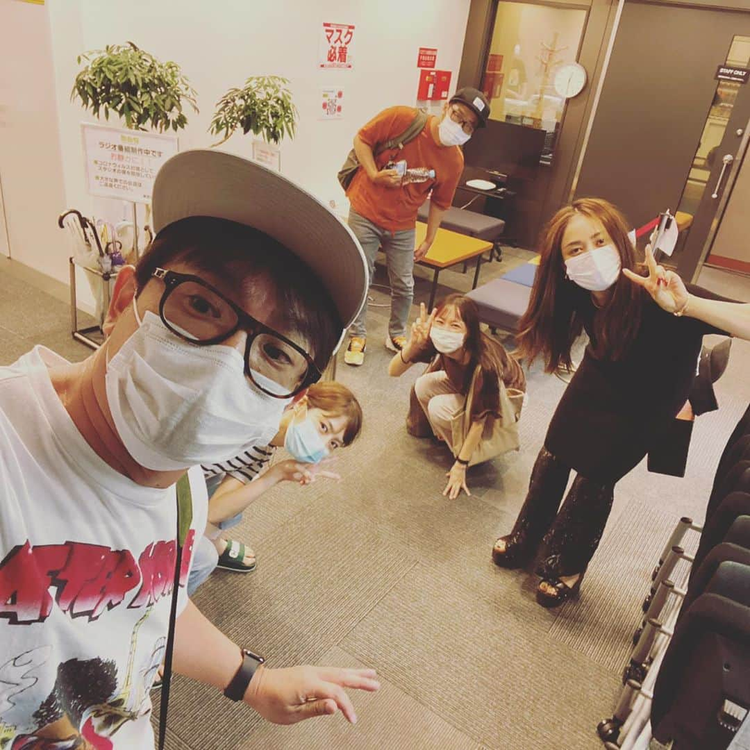 濱口優さんのインスタグラム写真 - (濱口優Instagram)「#MBSラジオ #アッパレやってまーす  #月曜日」8月18日 11時07分 - hamaguchi_masaru