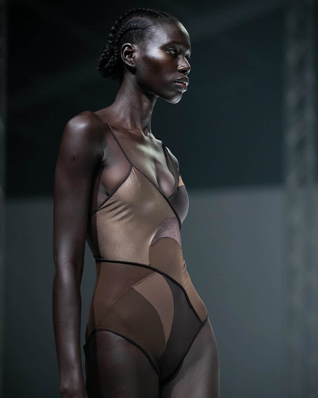 スリーアズフォーのインスタグラム：「Back in 2019 we were invited to Lagos / Nigeria to present our “Human Plant” collection, which is an intersection of Anatomy and Botany, revealing the relationship between humans and our cosmic cousins, the plants.  The collection was rendered various shades of skin colors celebrating human diversity of colors as ONE with the plants. Picture by @eva.al.desnudo」