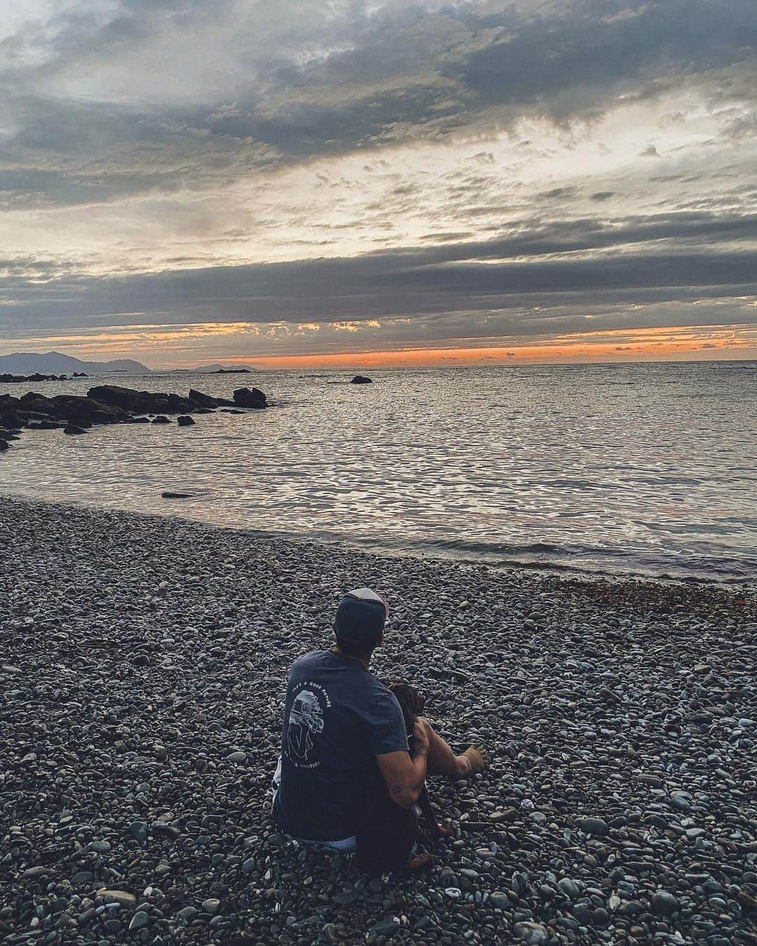 イバイ・ゴメスのインスタグラム：「Breathe 🌅」