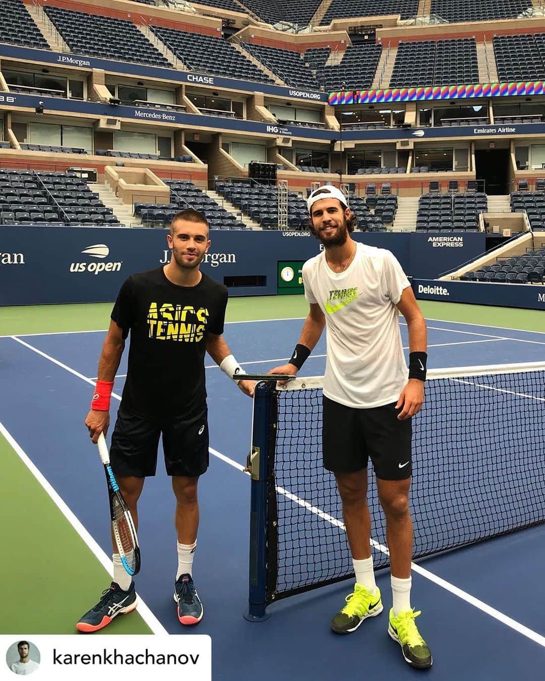 ボルナ・チョリッチさんのインスタグラム写真 - (ボルナ・チョリッチInstagram)「Reposted: @karenkhachanov ⁣ ~⁣ First practice in New York ✅」8月18日 6時22分 - bornacoric