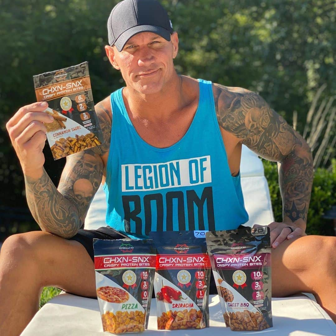 ランディ・オートンのインスタグラム：「I want to thank my good friend @therealkurtangle for sending me some #crispyproteinbites called #chxnsnx you can find them @physicallyfitnutrition and the Orton family fav flavors are brown sugar, cinnamon swirl and pizza! Do yourself a favor, and give them a try! You can thank me later 👍🏼」