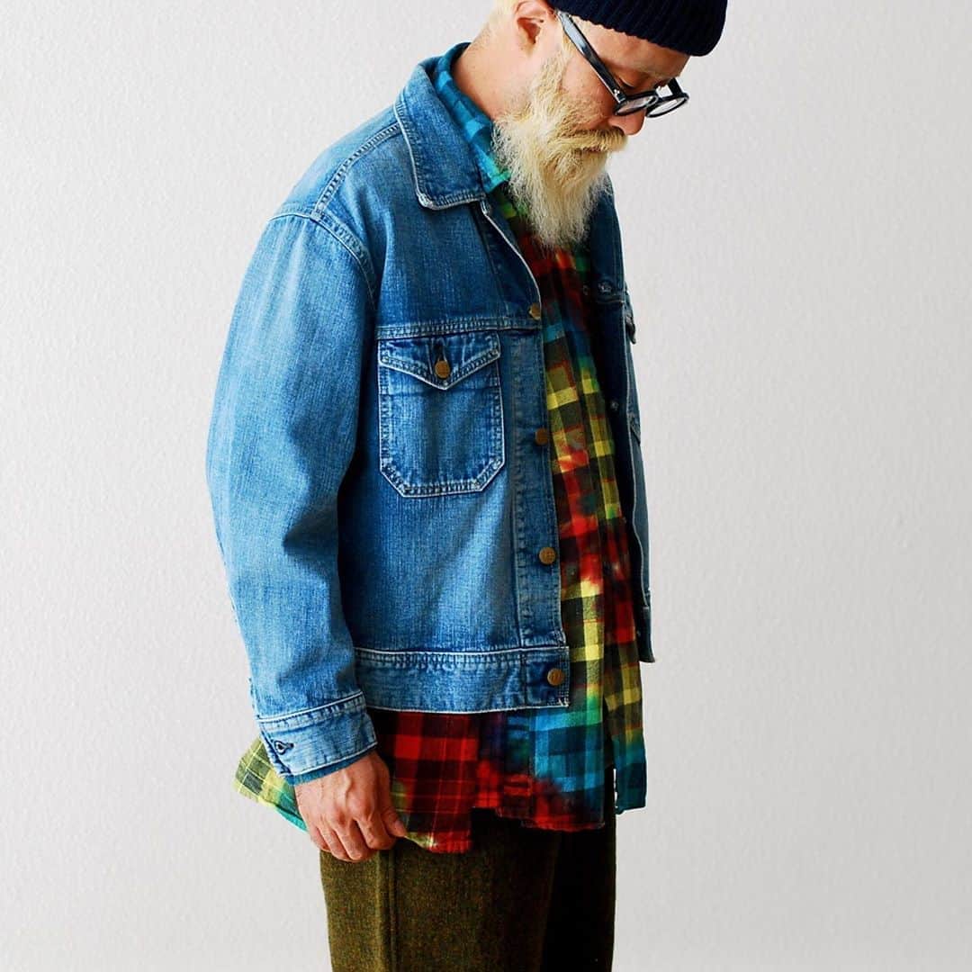 wonder_mountain_irieさんのインスタグラム写真 - (wonder_mountain_irieInstagram)「_[LIMITED ITEM］ Needles × Lee / ニードルズ × リー "Jean Jacket - 13oz Denim / Vintage-" ¥34,100- _ 〈online store / @digital_mountain〉 https://www.digital-mountain.net/shopbrand/000000011098/ _ 【オンラインストア#DigitalMountain へのご注文】 *24時間受付 *15時までご注文で即日発送 *1万円以上ご購入で送料無料 tel：084-973-8204 _ We can send your order overseas. Accepted payment method is by PayPal or credit card only. (AMEX is not accepted)  Ordering procedure details can be found here. >>http://www.digital-mountain.net/html/page56.html  _  #NEPENTHES #Needles #ネペンテス #ニードルズ  _ ［実店舗］ 本店: Wonder Mountain （@wonder_mountain_irie） 〒720-0044 広島県福山市笠岡町4-18 JR 「#福山駅」より徒歩10分 blog→ http://wm.digital-mountain.info _ 系列店: HAC by WONDER MOUNTAIN （@hacbywondermountain） 〒720-0807 広島県福山市明治町2-5 2F JR 「福山駅」より徒歩15分 _ #WonderMountain #ワンダーマウンテン #HACbyWONDERMOUNTAIN #ハックバイワンダーマウンテン #japan #hiroshima #福山 #福山市 #尾道 #倉敷 #鞆の浦 近く _」8月18日 6時55分 - wonder_mountain_