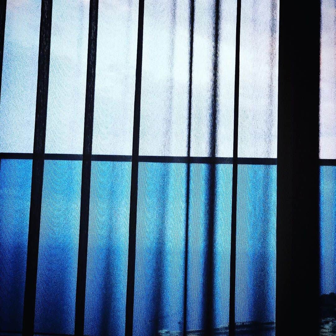 龍真咲さんのインスタグラム写真 - (龍真咲Instagram)「GM🌞 朝の風景🌞　 いつもの景色を。🌞 行ってらっしゃい🌞🌞」8月18日 7時07分 - masaki_ryu
