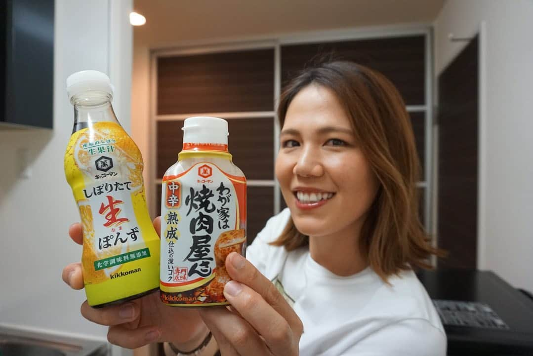 景山恵さんのインスタグラム写真 - (景山恵Instagram)「キッコーマン﻿ 「元気をつくる みんなのごはん」﻿ ﻿ という運動を楽しむ子どもたちに﻿ おすすめの栄養満点💯な﻿ レシピの中からこちらをご紹介‼︎﻿  ﻿ 根菜ごろごろホットサラダ🥗﻿  ﻿ 根菜類は、﻿ 食物繊維・ビタミン・ミネラルが﻿ 豊富で身体を温めてくれます。﻿  ﻿ 切って、茹でて、あっという間に﻿ 美味しいサラダの完成👩🏻‍🍳✨﻿  ﻿ 仕上げに @kikkoman.jp﻿ 🔸しぼりたて生ぽんず﻿ 🔸わが家は焼肉屋さん﻿ Yummyな組み合わせです😋👌🏼﻿  ﻿ 皆さんも﻿ 是非試してみてくださいね💓﻿  ﻿ #キッコーマン #kikkoman﻿ #キッコーマンみんなのごはん﻿ #根菜サラダ #超簡単 #おすすめ﻿ #ホッケー #さくらジャパン」8月18日 7時30分 - lxxai