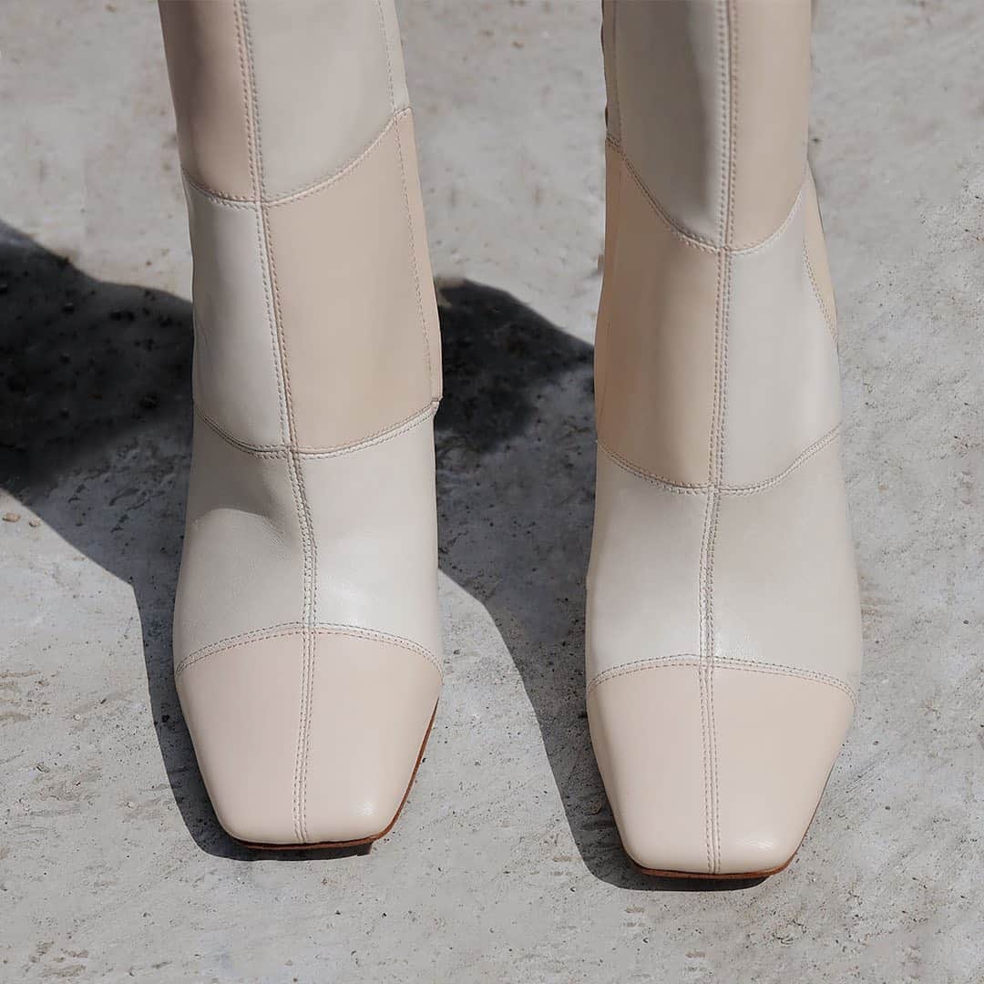 サムエデルマンのインスタグラム：「Patchwork perfection on The OLINA Boot Now available at samedelman.com  #SamEdelman #FORCESOFNATURE #PreFall2020」