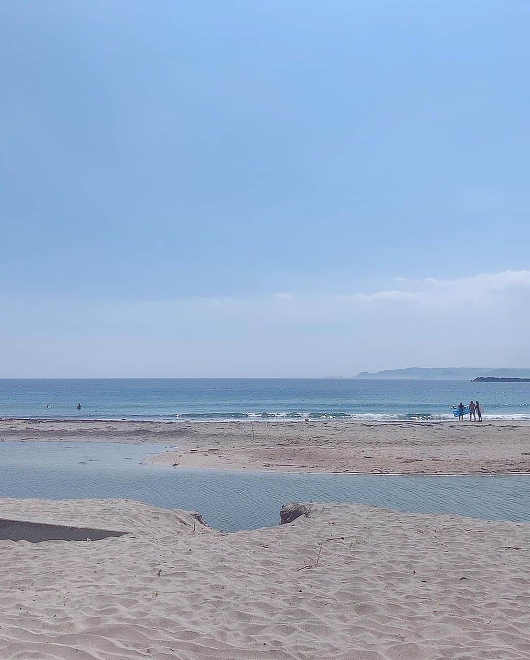 柳本絵美さんのインスタグラム写真 - (柳本絵美Instagram)「﻿ ﻿ 投稿し直し🥺夏休みは超楽しかった🧡﻿ 日焼けだけしに海に行ったり🌞🌴🌈﻿ 汗だくだったけど太陽の光が最高すぎた😍💓﻿ ﻿ #sunny#tanning#beach#holiday」8月18日 8時43分 - emiyanagimoto