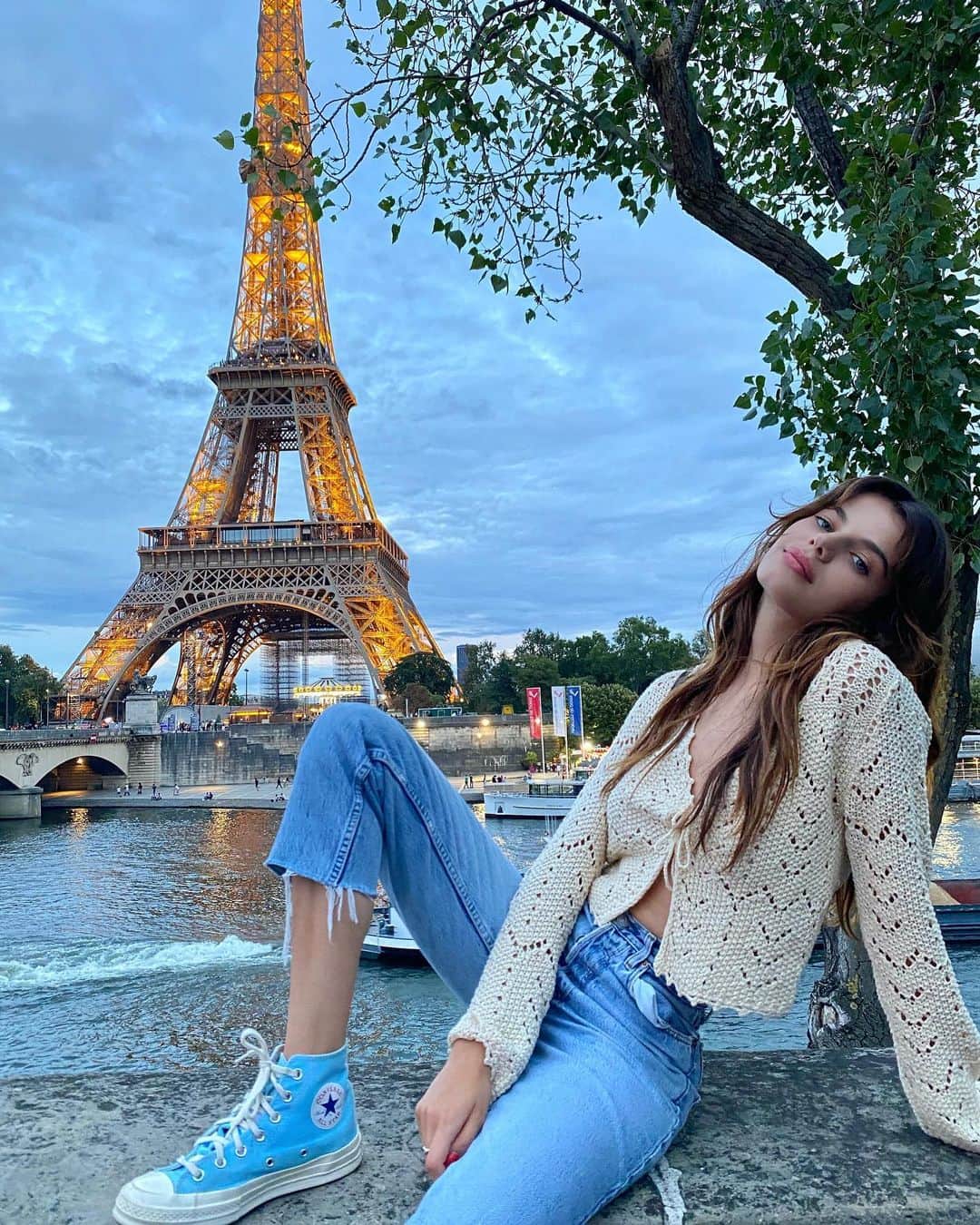 ソニア・ベン・アンマーのインスタグラム：「Eiffel in love」