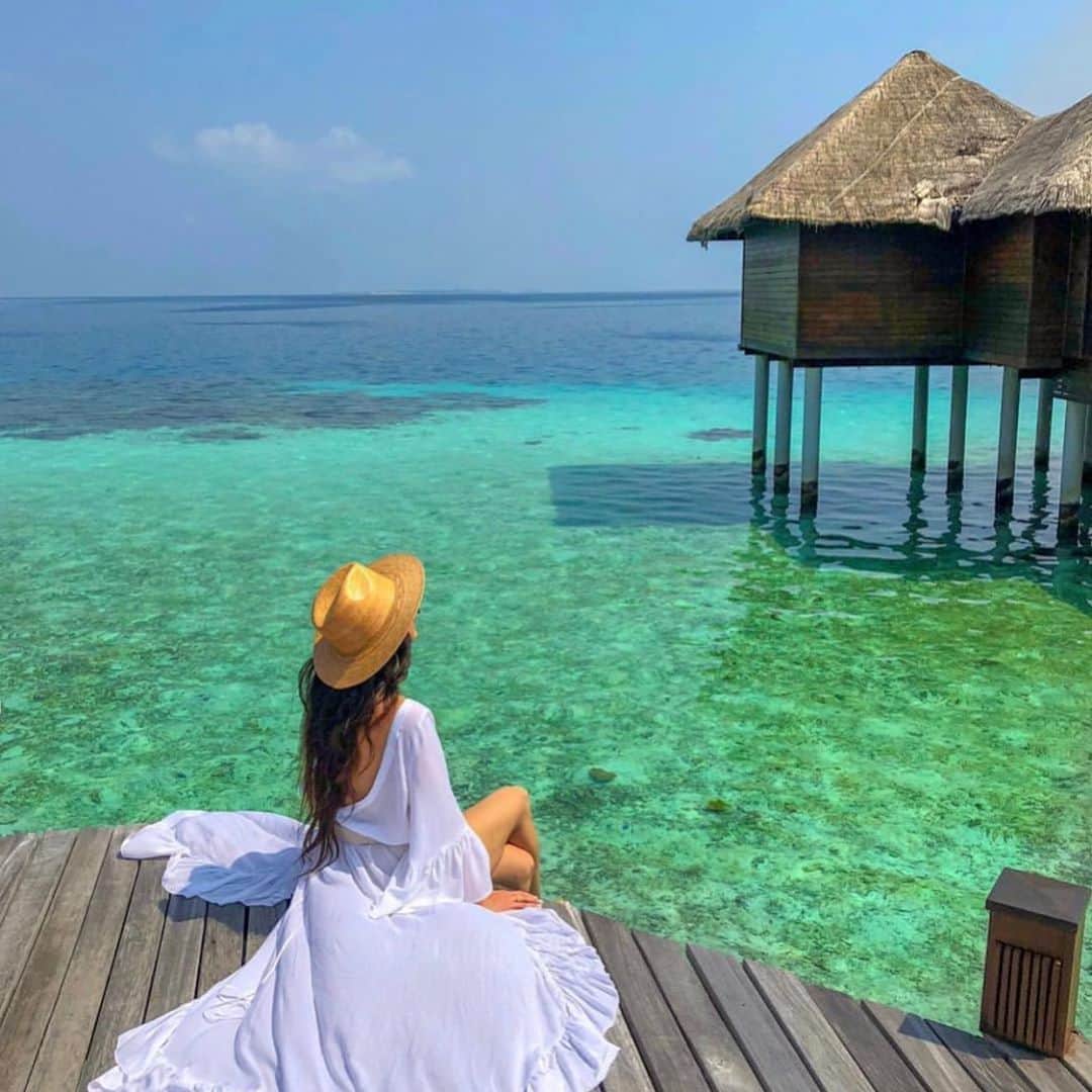 のインスタグラム：「Just dreaming about this vacation! We ❤️ our Long time customers! @dayinthelifeofkimberly is one of them ! Shop the Desert Winds Maxi 😍」