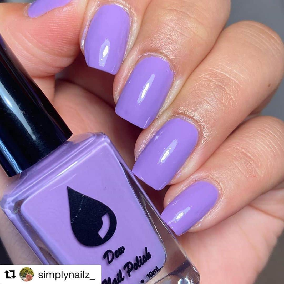 Nail Designsさんのインスタグラム写真 - (Nail DesignsInstagram)「Credit: @simplynailz_  ・・・ 💜Dew Nail Polish Review!💜 ~~~~~~~~~~~~~~~~~~~~~~~~~~~~~~~~~~~~~~ Hey guys! I’m back with something a bit different than my usual, a swatch! Today I have a swatch of this beautiful @dewnailpolish color called Sweet Pea💜 It’s a beautiful bright purple that looks great in any type of lighting! And don’t worry, I did do some nail art over this color that will be posted later today! I definitely recommend you guys to check out Dew Nail polish’s page, they are a small business that just opened up and they are cruelty free, vegan, and 10 - free! Not to mention their polishes are quite inexpensive and dry quite fast :) Hope you enjoy! • • If interested In my nail art, dm me! • • #nailart #nails #nailsofinstagram #nailsofinstagram #nailsoftheweek #naillover #nailaddict #nailartaddict #nailartislife #nailsarelife #naillife #nailfie #lovenails #nailsforlife #nailaddicted #naillove #newnails #simplyrecreateme #nailpostsbycousins #explorepage #undiscoverednailartistsoff #newmani #new #newnails  #nailsmagazine #explore #aesthetic #manicure #pedicure #manipedi #mani  #nailspafeature」8月18日 9時06分 - nailartfeature