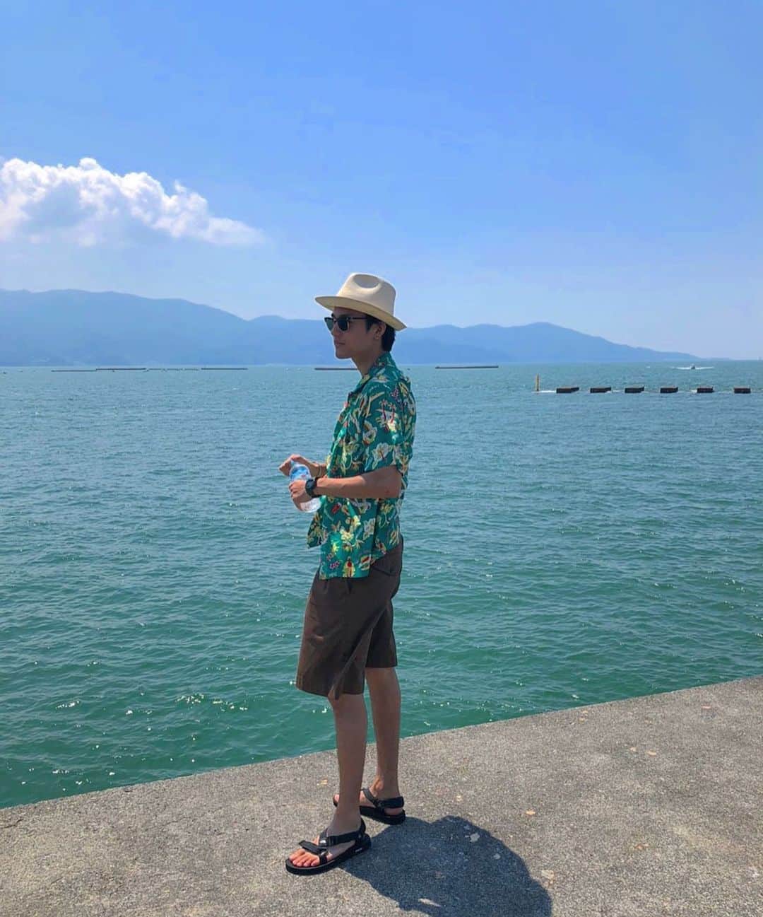 大須賀崇さんのインスタグラム写真 - (大須賀崇Instagram)「やりたい事もできないこんな世の中じゃ〜」8月18日 10時05分 - taxin