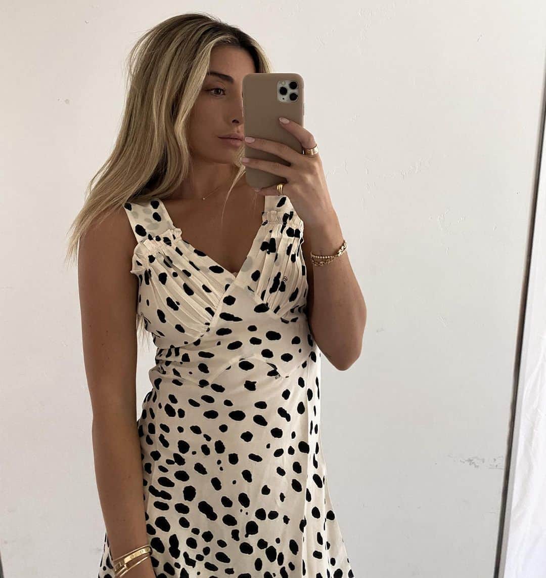 Lauren Elizabethのインスタグラム：「Playing dress up is making a comeback」