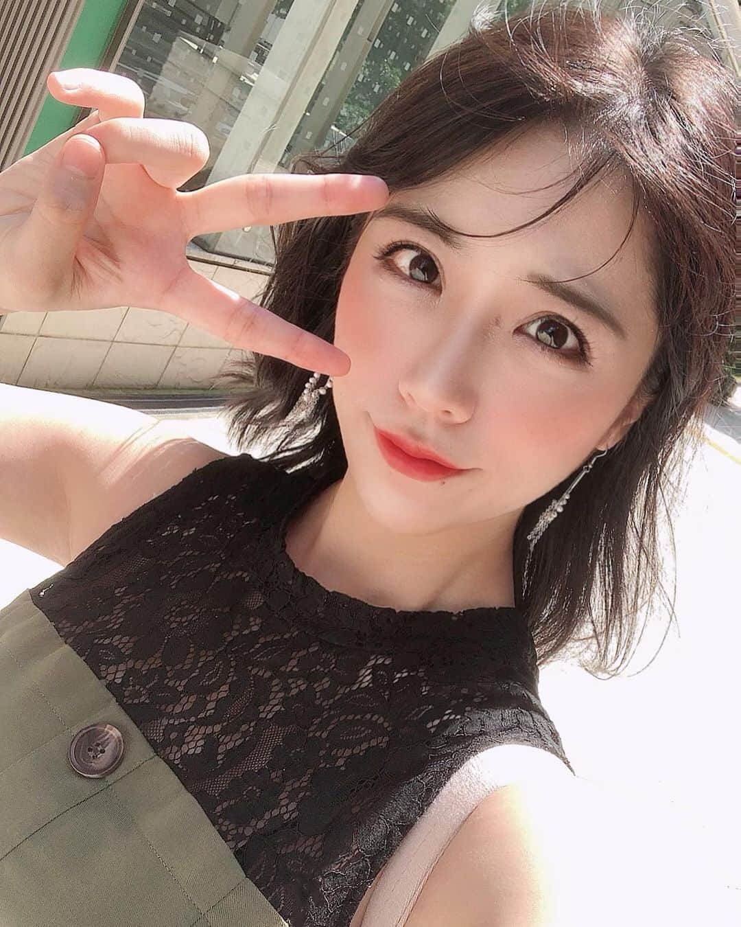のインスタグラム：「風で髪の毛ぼっさ〜なってるけど 太陽光盛れるー*\(^o^)/*  撮影前だよん⭐️ リングフィットしてから行った笑笑  #フォトストック #OL #会社員  #モデル#撮影#model#モデル募集#読者モデル#followme#被写体#リングフィット#リングフィットアドベンチャー#ゲーマー#ゲーム好きな人と繋がりたい #リングフィットアドベンチャーダイエット#ringfitadventure#ゲーム#ニンテンドースイッチ#nintendoswitch #switch #ダイエット#ゲーマー女子 #任天堂スイッチ #任天堂switch  #ゲーム女子#follow#followme#おうち時間#筋トレ#followforfollowback」