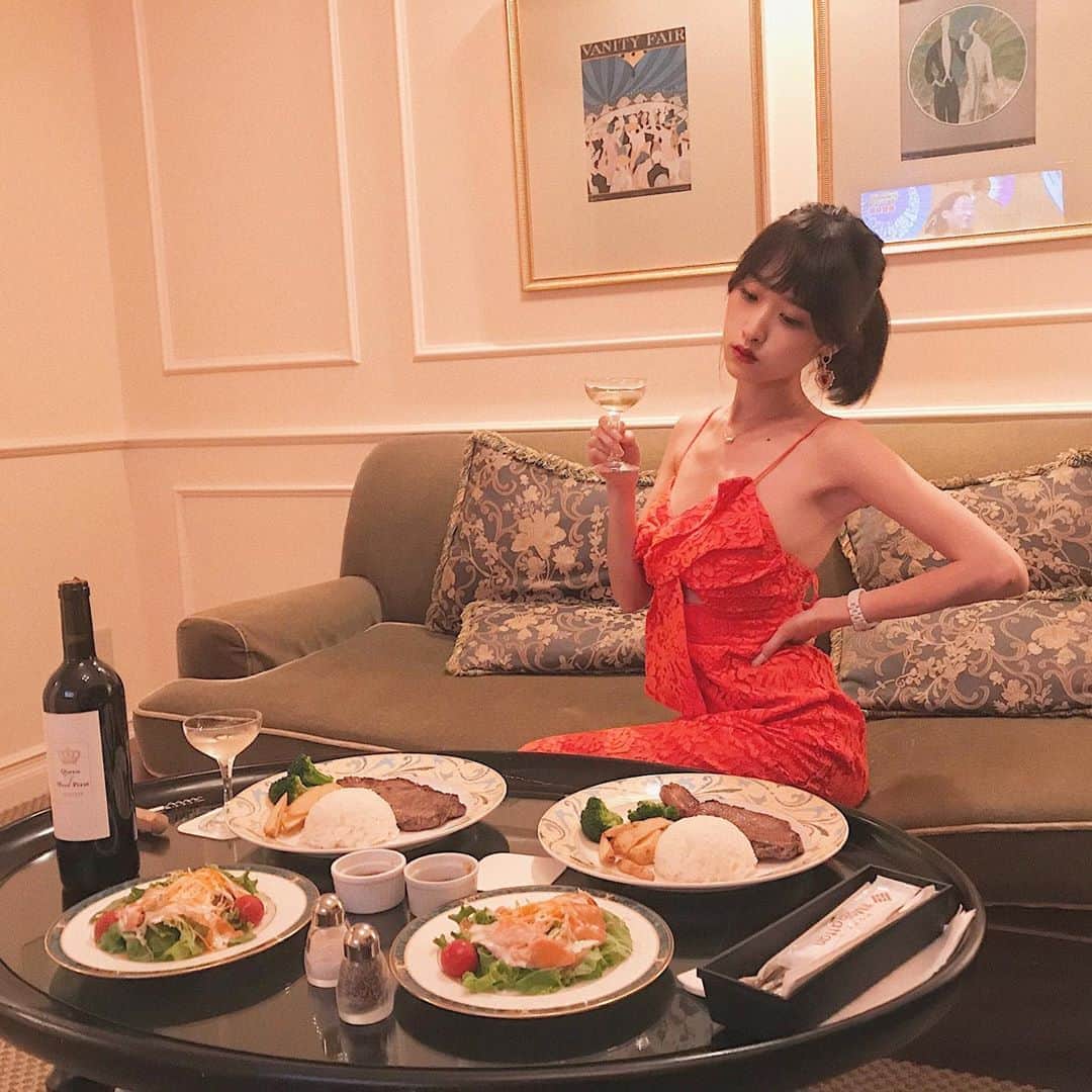 横田彩夏のグルメインスタ