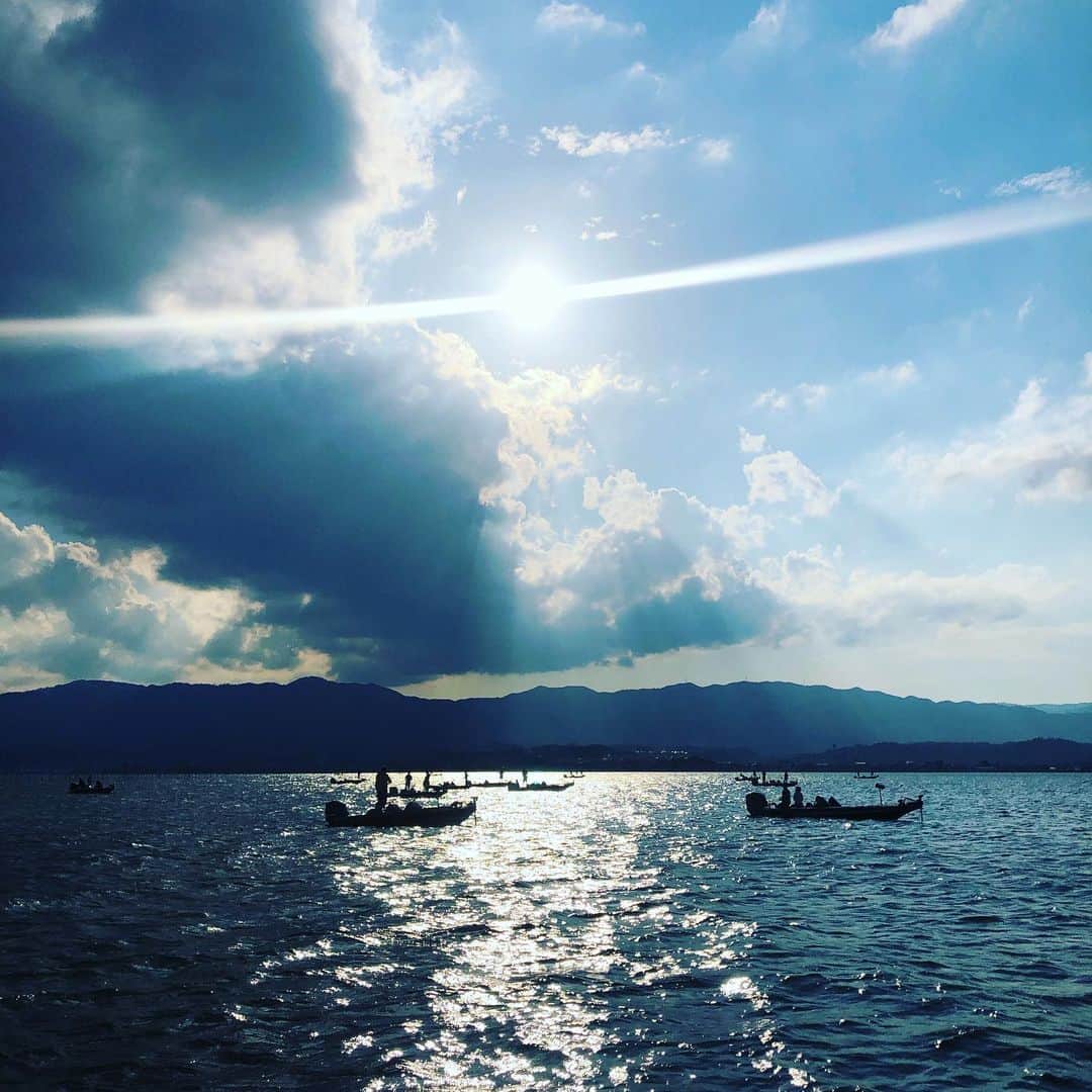 野崎森男さんのインスタグラム写真 - (野崎森男Instagram)「琵琶湖  Lake Biwa  My Mother Lake   釣りは楽しいね！」8月18日 21時12分 - morio_max