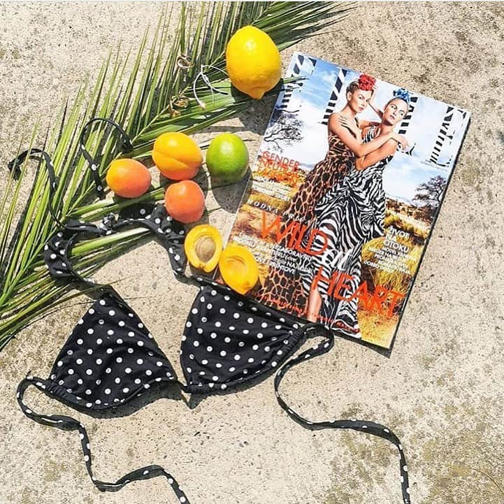 CALZEDONIAさんのインスタグラム写真 - (CALZEDONIAInstagram)「Postcard from Summer ☀️ [Bikini Roberta] #calzedonia #italianBeachwar #summer #bikini」8月18日 21時25分 - calzedonia