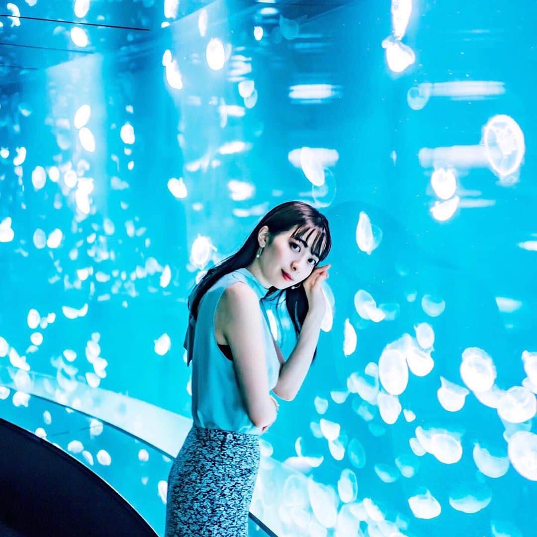 農海姫夏のインスタグラム：「🐠🐟 ・ ・  #海月空間#水族館#海月#くらげ #instagram#portrait#photo #instagood」