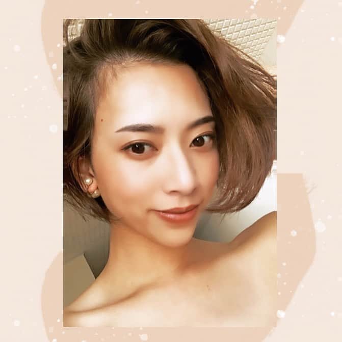 のインスタグラム：「🌺👙」