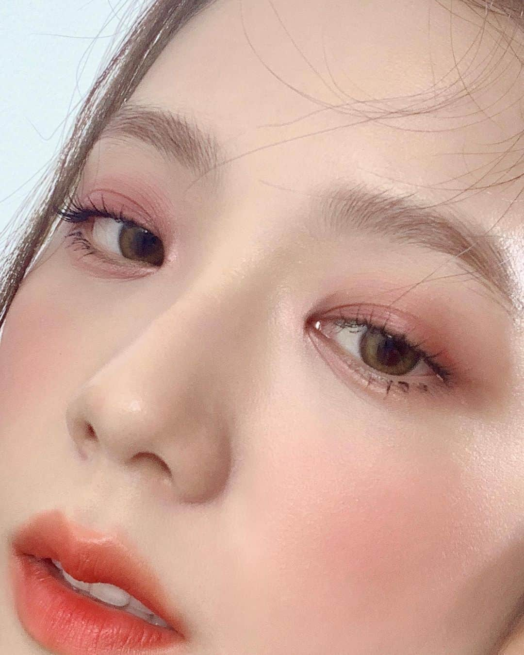 ジスさんのインスタグラム写真 - (ジスInstagram)「#광고 @diormakeup @marieclairekorea 🤍」8月18日 13時02分 - sooyaaa__