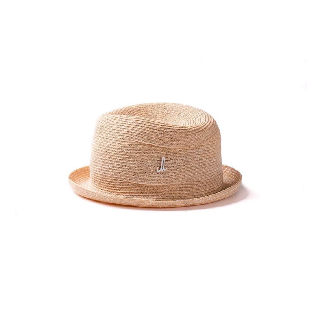 ミュールバウアーさんのインスタグラム写真 - (ミュールバウアーInstagram)「Mühlbauer  SPRING SUMMER 2020 ▪️ this friendly porkpie PRINZ BODO made out of hemp braid you can wear every summerday. With its iconic brim this hat gives you enough sun protection without overprotecting. #hats #summer #hempbraid #muehlbauer」8月18日 14時29分 - muehlbauer_hats