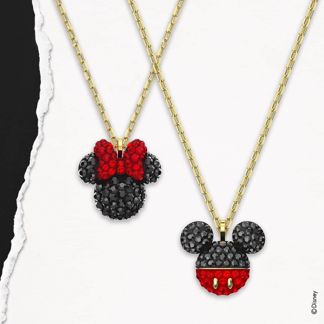 SWAROVSKIさんのインスタグラム写真 - (SWAROVSKIInstagram)「An iconic Disney duo, perfect to be worn together.  #MickeyandMinnie」8月18日 16時15分 - swarovski