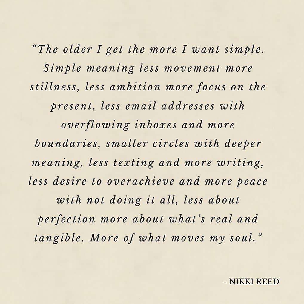 サマンサウィルスのインスタグラム：「Beautiful words by @nikkireed 🖤」