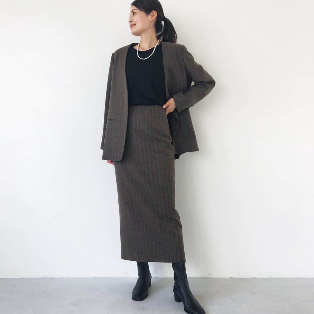 のインスタグラム：「@na.e_official for AW Shooting. #awfashion #shooting #fashiongram #readyforautumn ・ ・ ・  猛暑日ですが もー秋冬。  グリーンのラインが絶妙でホント可愛かった‼︎‼︎  単品でもセットアップでも♥︎  ・ ・ ・ #ナエ #秋冬ファッション  #撮影」