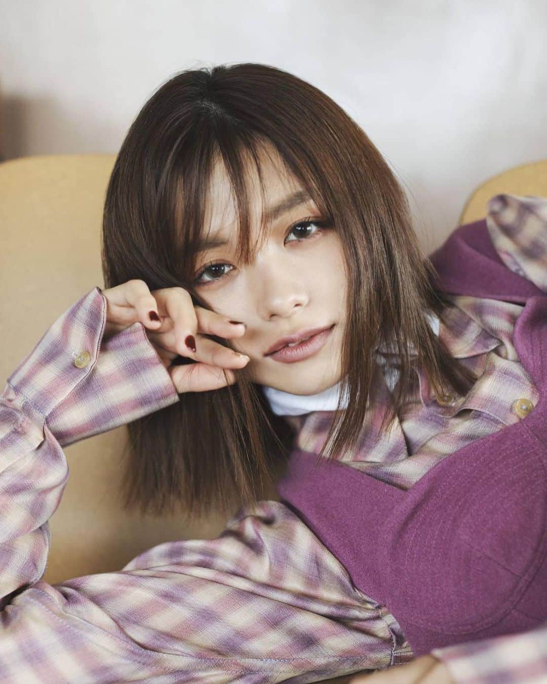 足立佳奈のインスタグラム：「「ZOZOSHOES」に出演してます☺︎  撮影めちゃくちゃ楽しくて はやくみんなに発表したかったのです。  NIKE AIR FORCE 1 SAGE 履きやすいし、合わせやすいから、 みんなもぜひ💓  #ZOZOSHOES  https://zozo.jp/pickupshoes/90/」