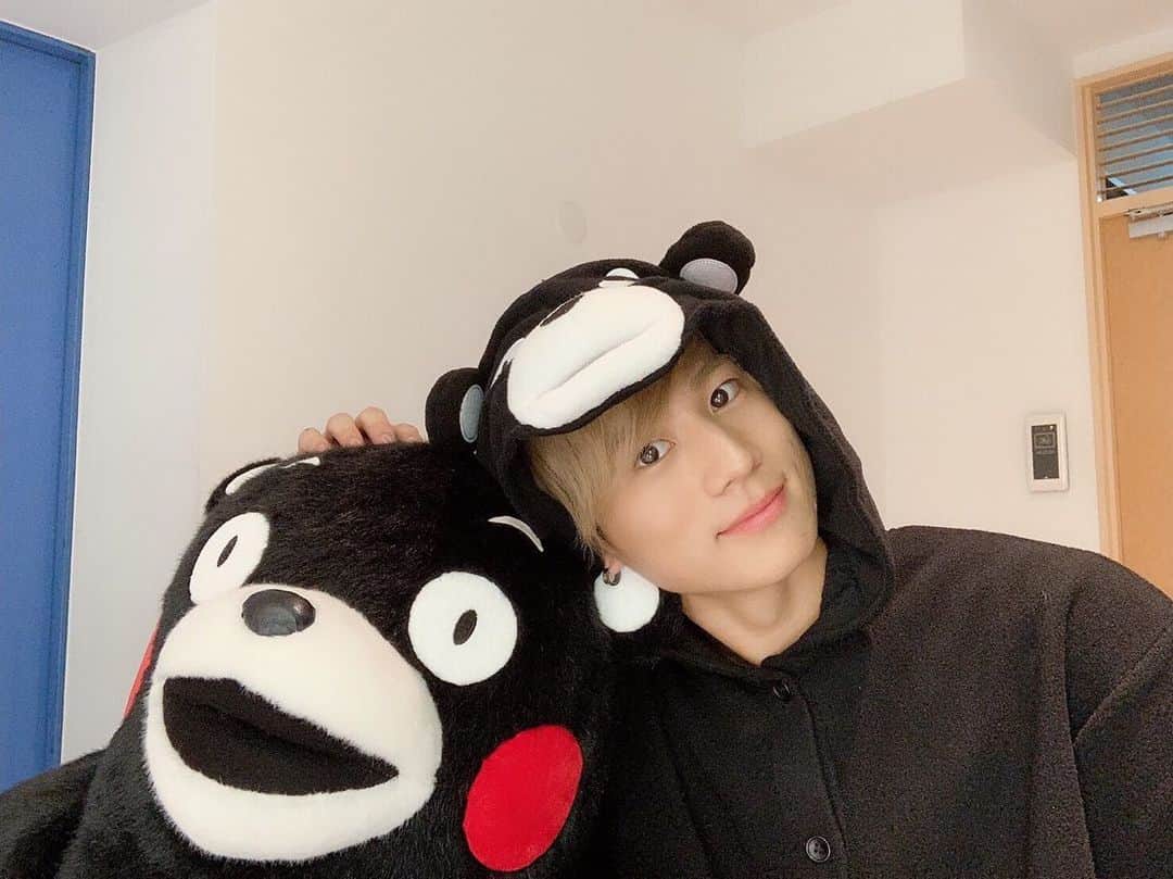 大池瑞樹のインスタグラム：「ちょうど1年前の写真🐻  #熊本　#くまモン　#また熊本で #イベントやりたいなぁ　#九州　#周りたいなぁ」