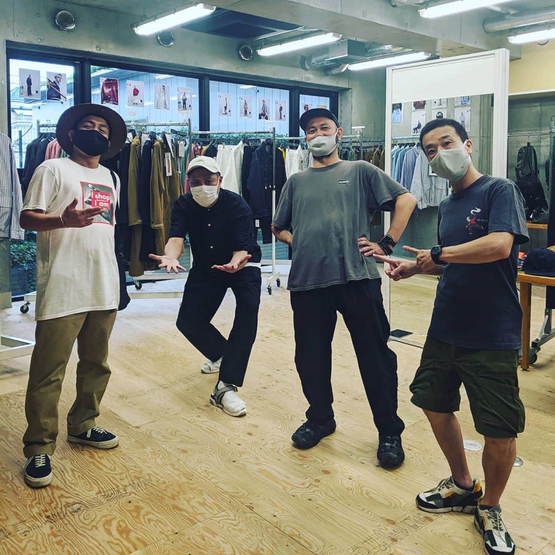 磯部正文のインスタグラム：「F/CEの展示会へ  映像クリエイターkimgym BDBタカ toeサトシ と📷」