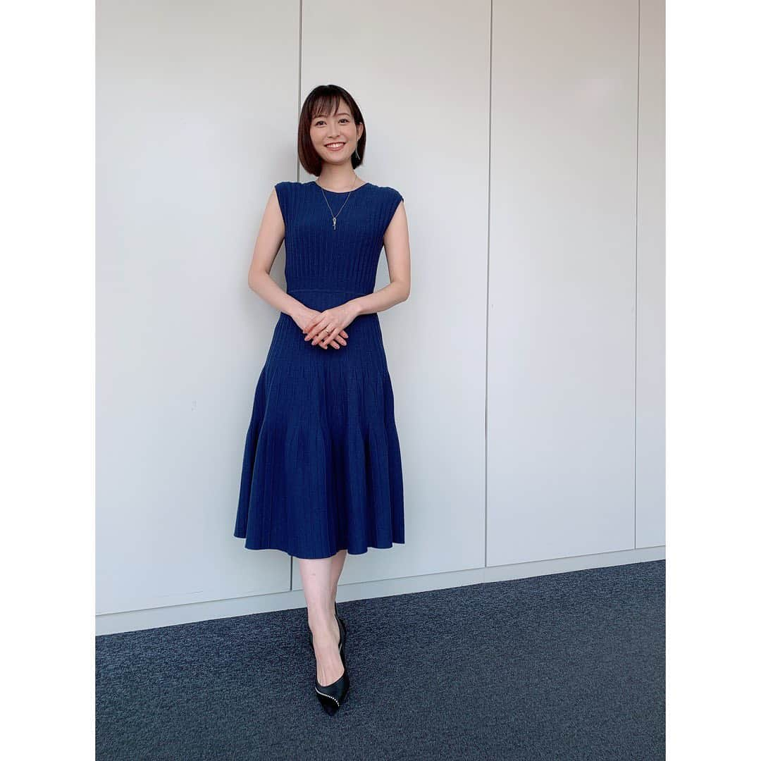 久冨慶子さんのインスタグラム写真 - (久冨慶子Instagram)「・ 昨日と今日の衣装です⭐️ ワンピースって楽で好き！ @randeboo_official  @joueteofficial  @lanvin_en_bleu_womens  @dianashoespress  ＊ ＊ #テレビ朝日 #グッドモーニング #久冨慶子 #衣装 #ワンピース」8月18日 18時41分 - keiko0hisatomi