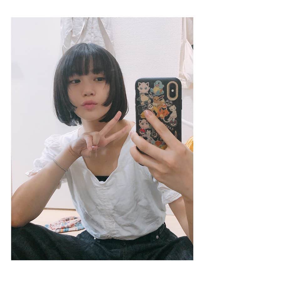 加村真美のインスタグラム：「前髪キッタァアアア✌️ 喜びのピース」