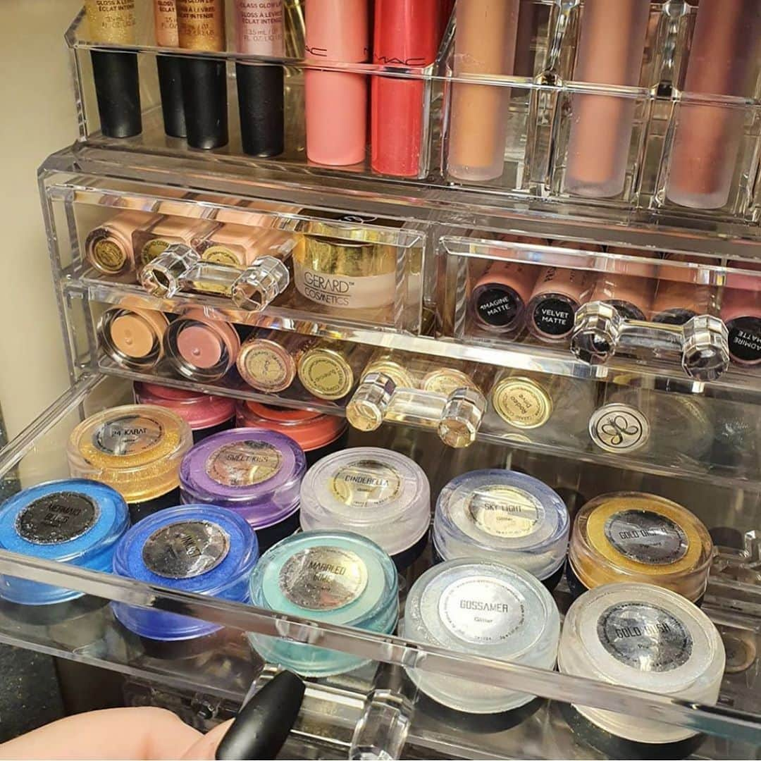 Makeup Addiction Cosmeticsのインスタグラム