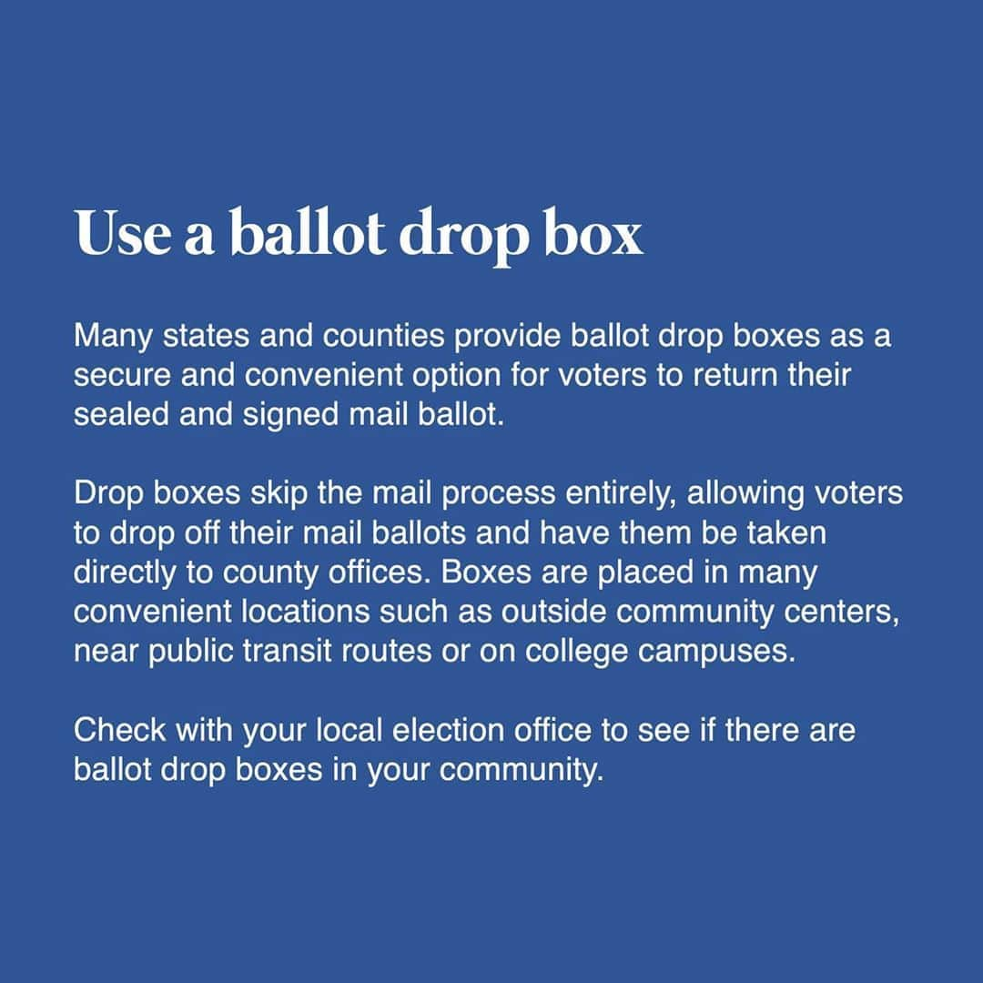 レオナルド・ディカプリオさんのインスタグラム写真 - (レオナルド・ディカプリオInstagram)「Here are 4 ways you can safely cast a ballot this election without relying on the postal service. Thank you to Marc Elias and @DemocracyDocket for sharing this helpful information.」8月18日 23時00分 - leonardodicaprio