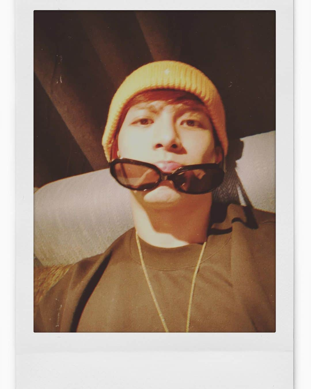 ジャクソンさんのインスタグラム写真 - (ジャクソンInstagram)「Nite nite 👓 YES. Delete & posted again. 🤭😣🥺」8月19日 1時08分 - jacksonwang852g7