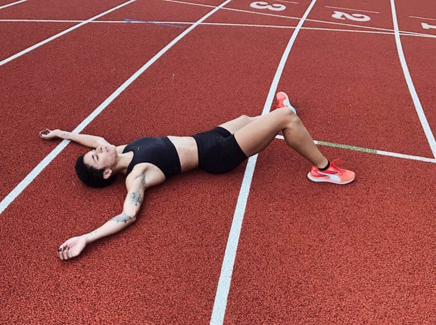 ジョディ・ウィリアムズのインスタグラム：「hamstrings poppin」