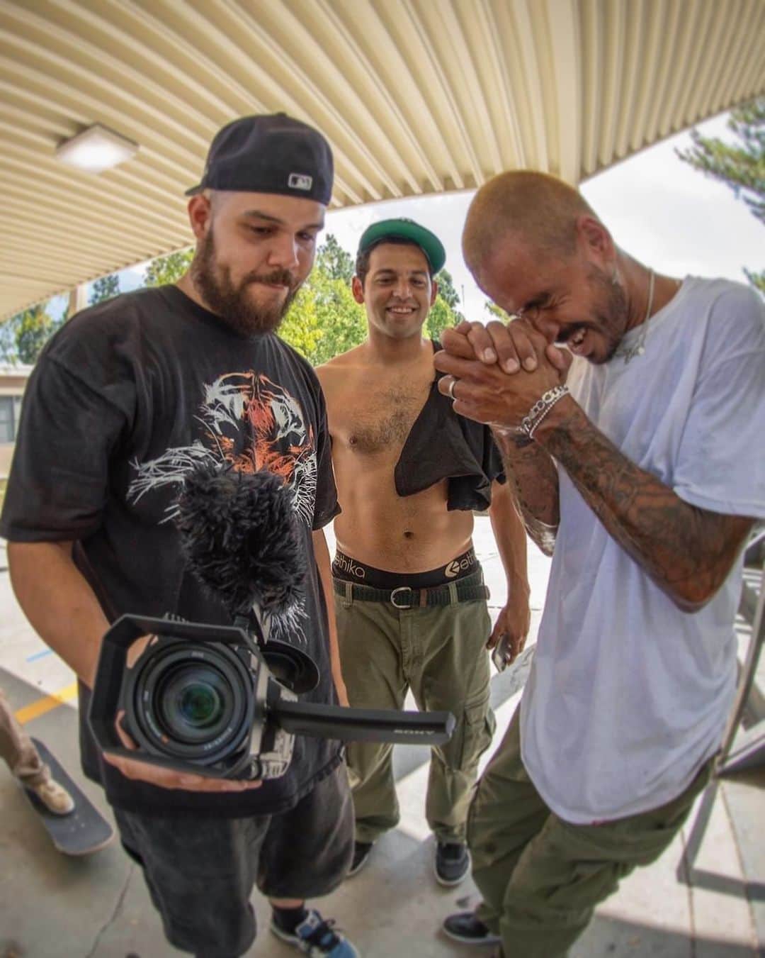 マニー・サンティアゴのインスタグラム：「Best feeling 🙏🏽. W O R K I N G  O N  I T •  A N O T H E R  O N E 📸: @ferraphoto」