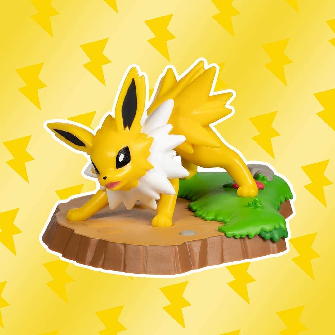 Pokémonさんのインスタグラム写真 - (PokémonInstagram)「Our latest @originalfunko figure definitely sparks joy!  Jolteon is available now at the Pokémon Center. Watt are you waiting for, US Trainers? Hit the link in our bio! ⚡️」8月19日 1時44分 - pokemon