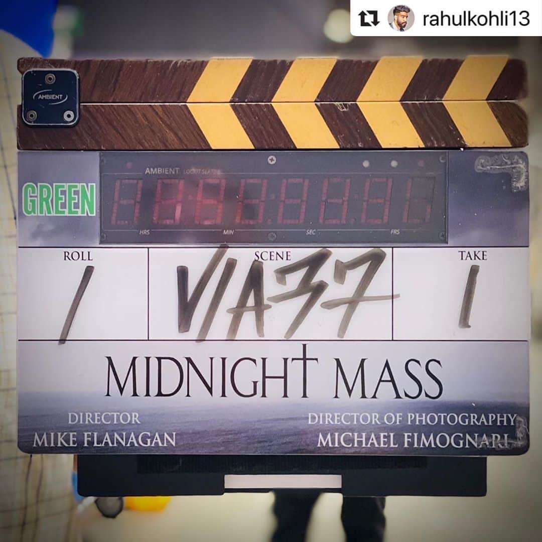 アナベス・ギッシュさんのインスタグラム写真 - (アナベス・ギッシュInstagram)「Yesterday was the official Day 1 on #MidnightMass I’m still quarantining but cannot wait to begin work on this epic @netflix project! #Repost @rahulkohli13 with @make_repost ・・・ Let the games begin... #MidnightMass」8月19日 1時46分 - annabeth_gish