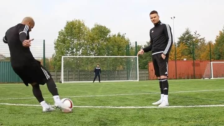 F2Freestylersのインスタグラム：「“Jez, that’s where I want it.” 🎯🔝🗑」