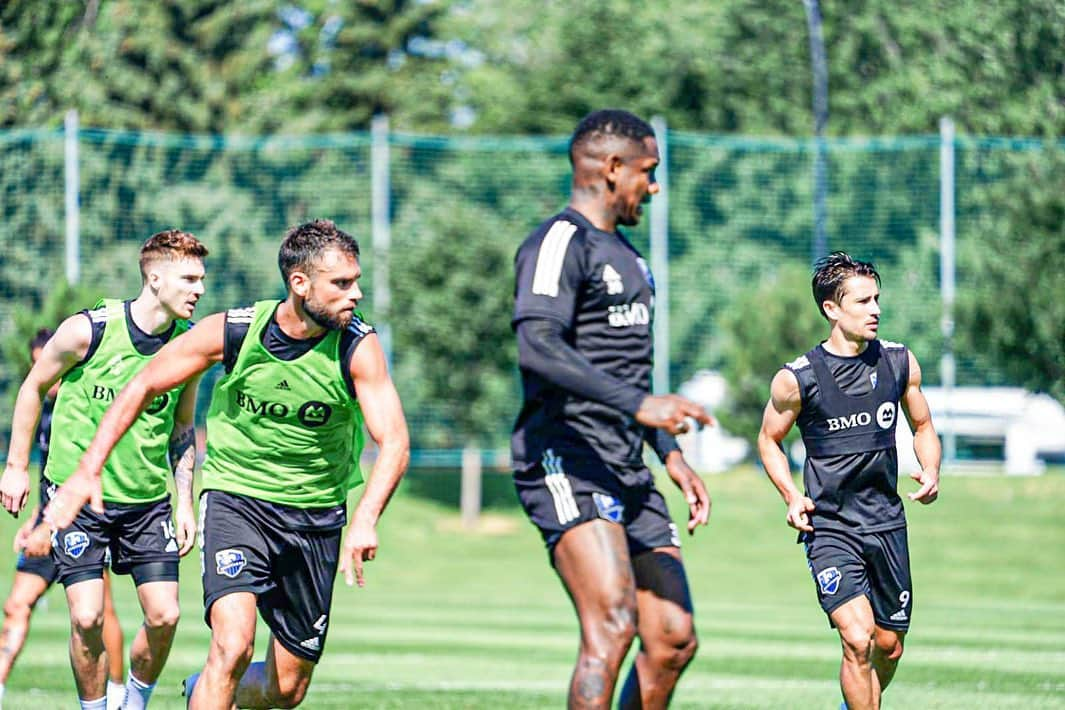 ボージャン・クルキッチさんのインスタグラム写真 - (ボージャン・クルキッチInstagram)「Grateful everyday to be practicing with my team @impactmontreal 🔵⚫️」8月19日 4時29分 - bokrkic