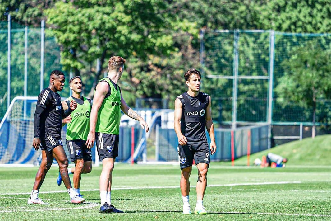 ボージャン・クルキッチさんのインスタグラム写真 - (ボージャン・クルキッチInstagram)「Grateful everyday to be practicing with my team @impactmontreal 🔵⚫️」8月19日 4時29分 - bokrkic