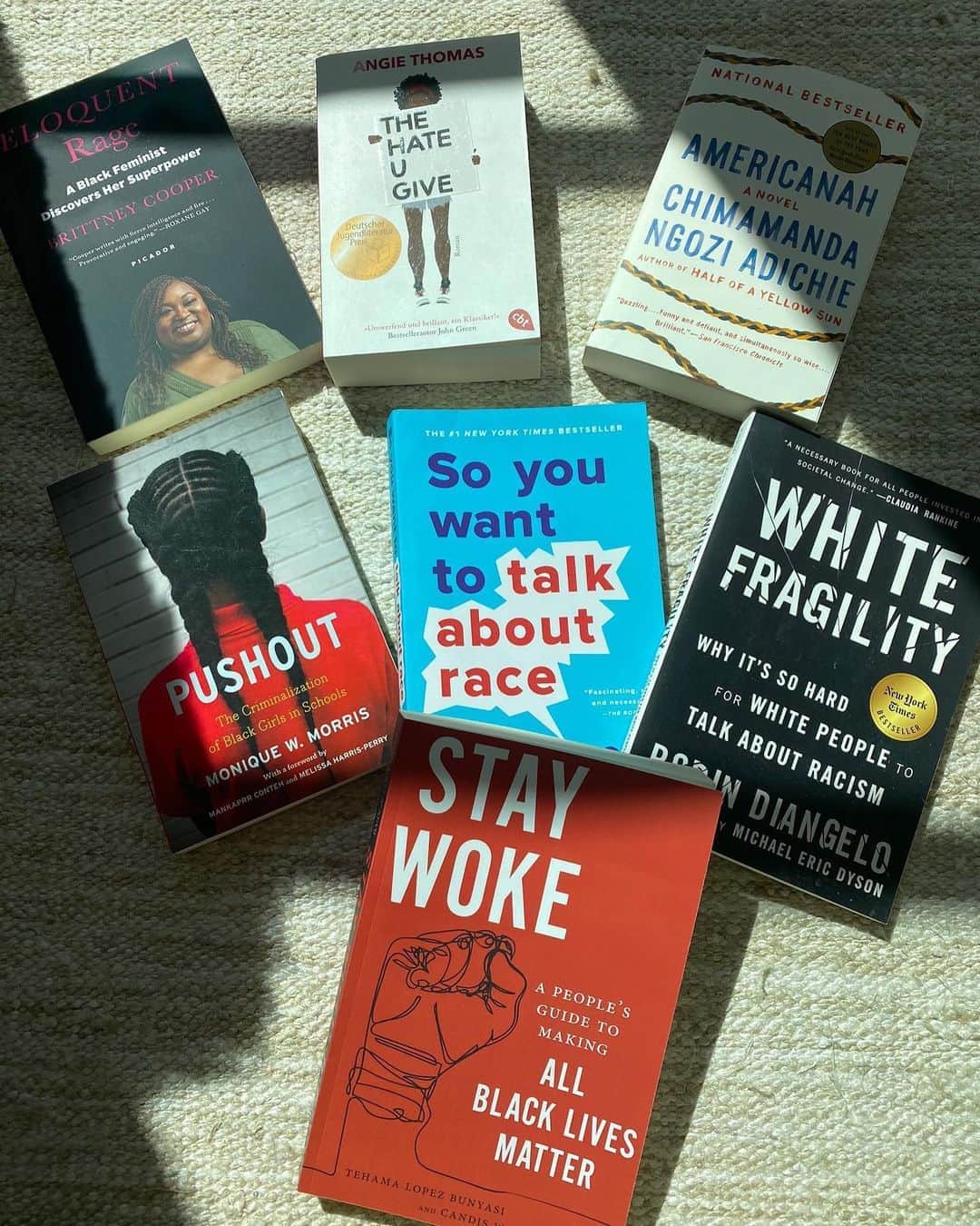 JEN ATKINさんのインスタグラム写真 - (JEN ATKINInstagram)「My personal reading/self reflecting work in this movement. These books have been very helpful...swipe for some of my takeaway notes. Doing audio books x jogging in the am has also been super helpful in holding myself accountable. What are you reading or watching rn? 📖」8月19日 8時22分 - jenatkinhair