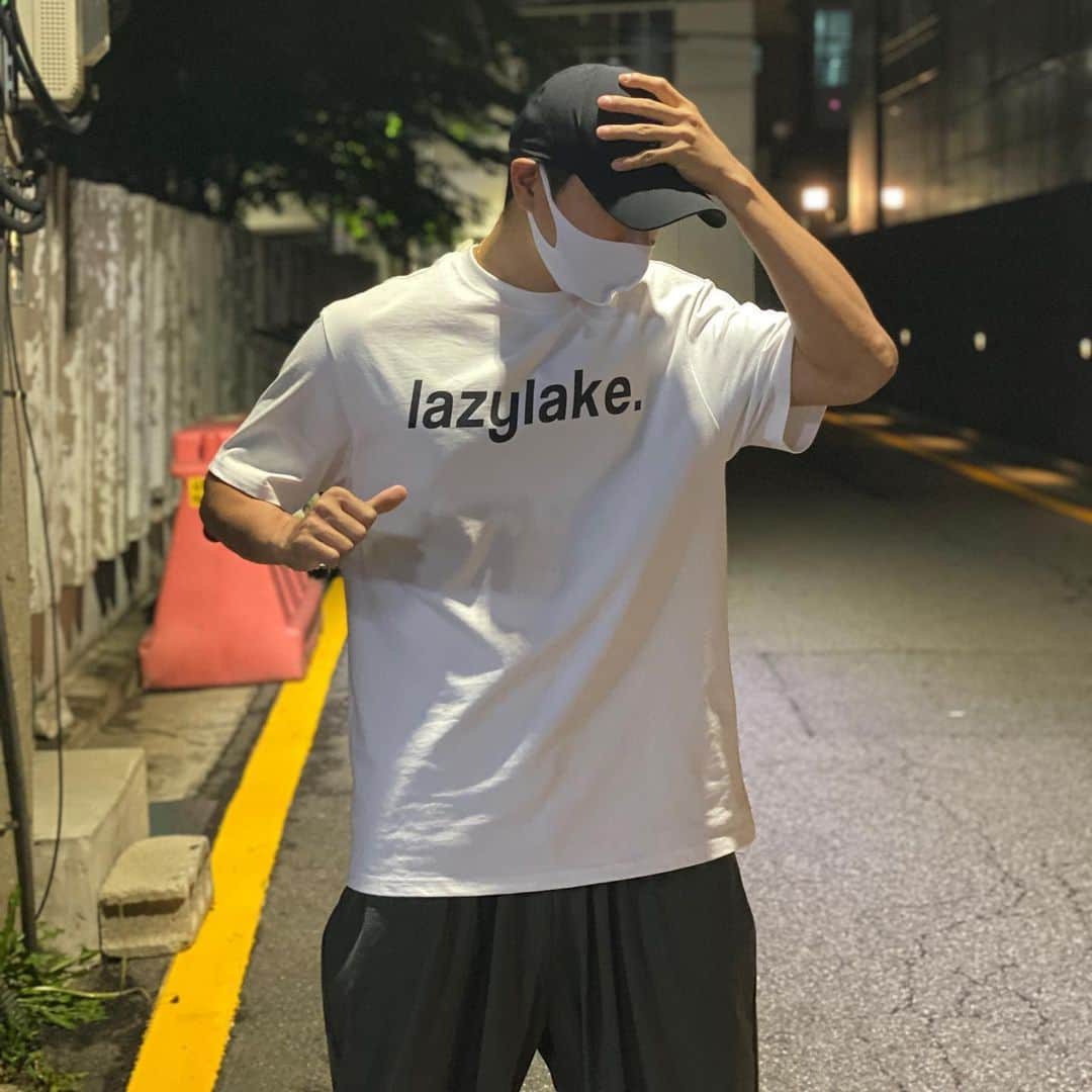 イ・イギョンさんのインスタグラム写真 - (イ・イギョンInstagram)「혁이 땡큐! 이쁘다🤗 . . .  #lazylake #레이지레이크」8月19日 9時45分 - luvlk89