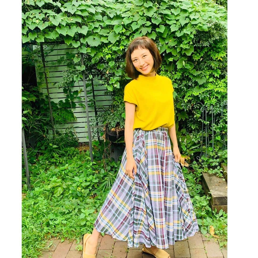 山口もえのインスタグラム：「次回のやさいの時間📺は アンコール放送で テーブルビートを育てます🌱✨  「やさいの時間」 アンコール放送 8月23日(日) NHK-E 8:00〜8:24📺 8月24日(月) NHK総合10:15〜10:39  #やさいの時間#TV #深町貴子　さんと💕 #テーブルビート #ガーデニング#家庭菜園 #切り過ぎた#前髪 も #お楽しみに　♡笑」