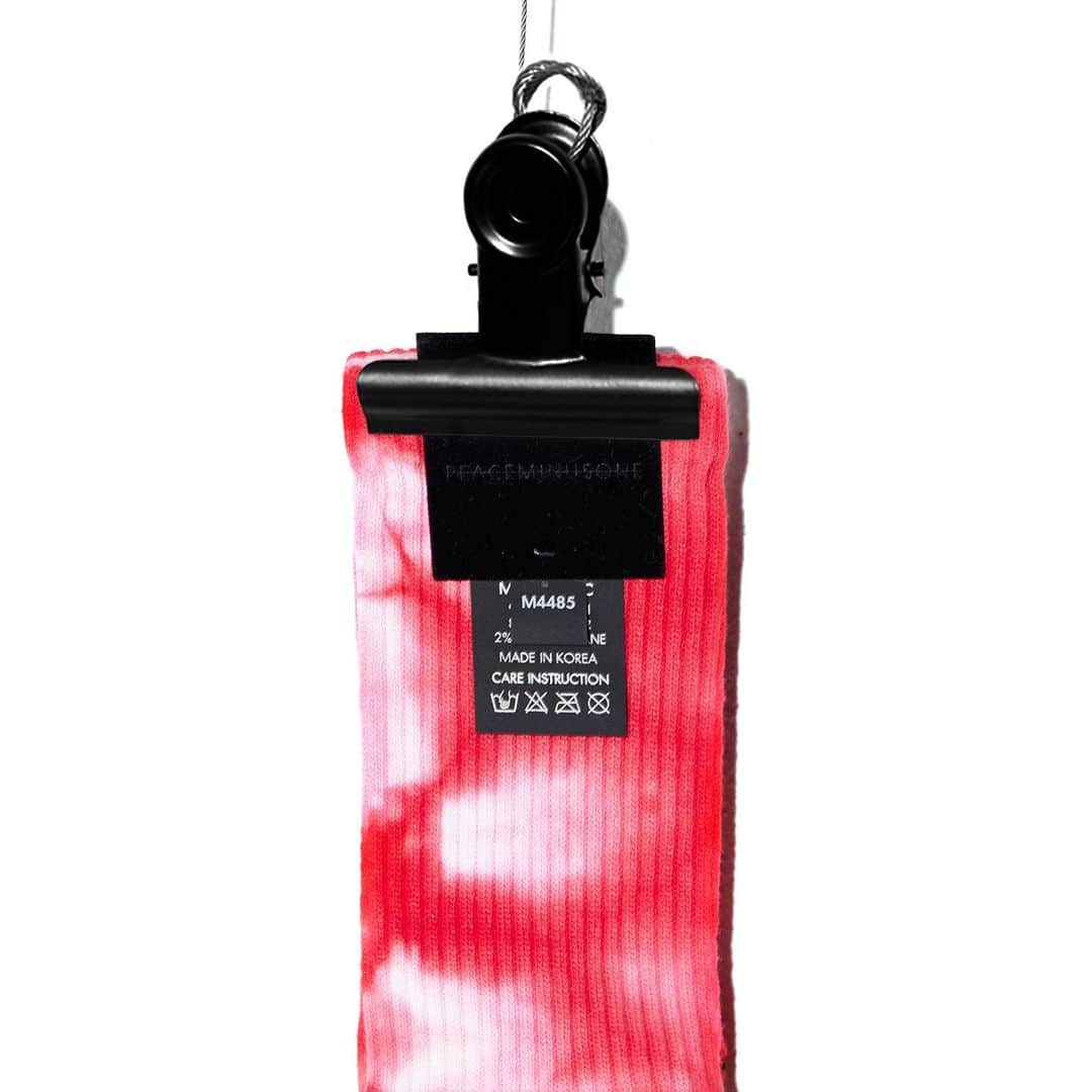 PEACEMINUSONEさんのインスタグラム写真 - (PEACEMINUSONEInstagram)「PMO®➖TIE-DYE SOCKS #1 RED」8月19日 12時08分 - peaceminusonedotcom