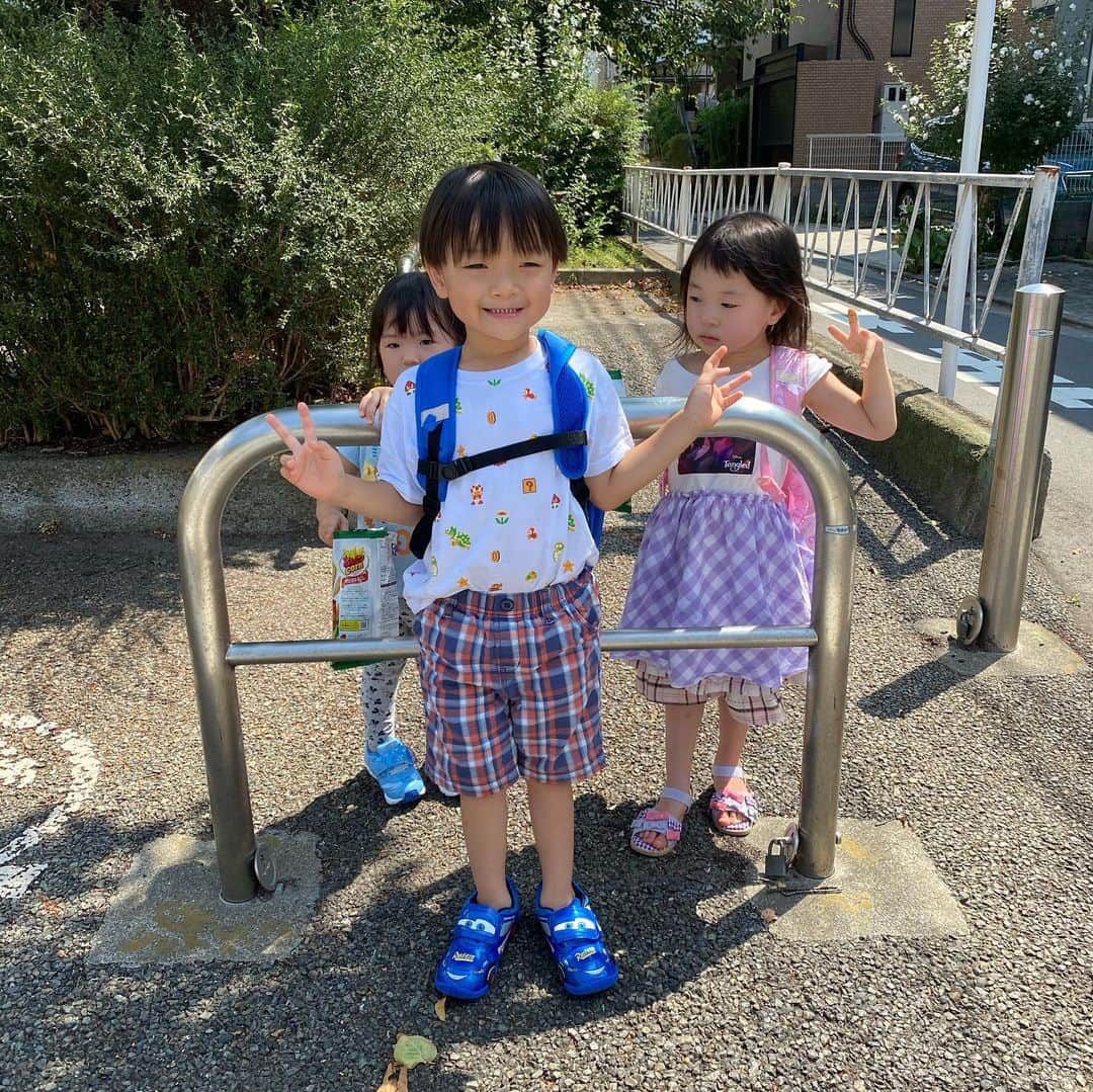 高村凛さんのインスタグラム写真 - (高村凛Instagram)「毎日暑いね〜😂😂😂  双子の兄、れおです✨✨✨  #双子 #twins」8月19日 12時59分 - rin_takamura