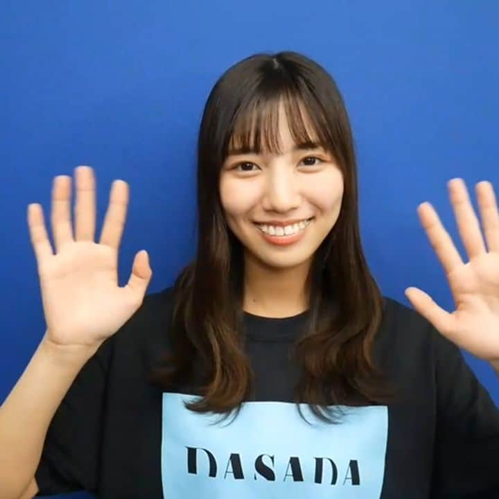 日本テレビドラマ「DASADA」のインスタグラム：「. 第8話副音声はいかがでしたか？ 囁き"寝ちゃった～おやすみ～"は聴けましたか？ 8月26日(水)24:59『DASADA～ #未来へのカウントダウン ～』 第9話『別れ』副音声担当  #河田陽菜 🐼 #松田好花 🎸 #FACTORY #トックリン #おちょこ . #このちゃん と #おひな 注目はやっぱり中心よりも背景をみちゃいます👀 . #日向坂46 #dasada #青春の馬 #ナゼー .」